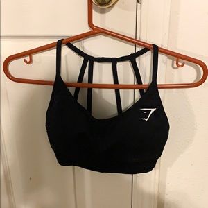 Black gym shark sports bra